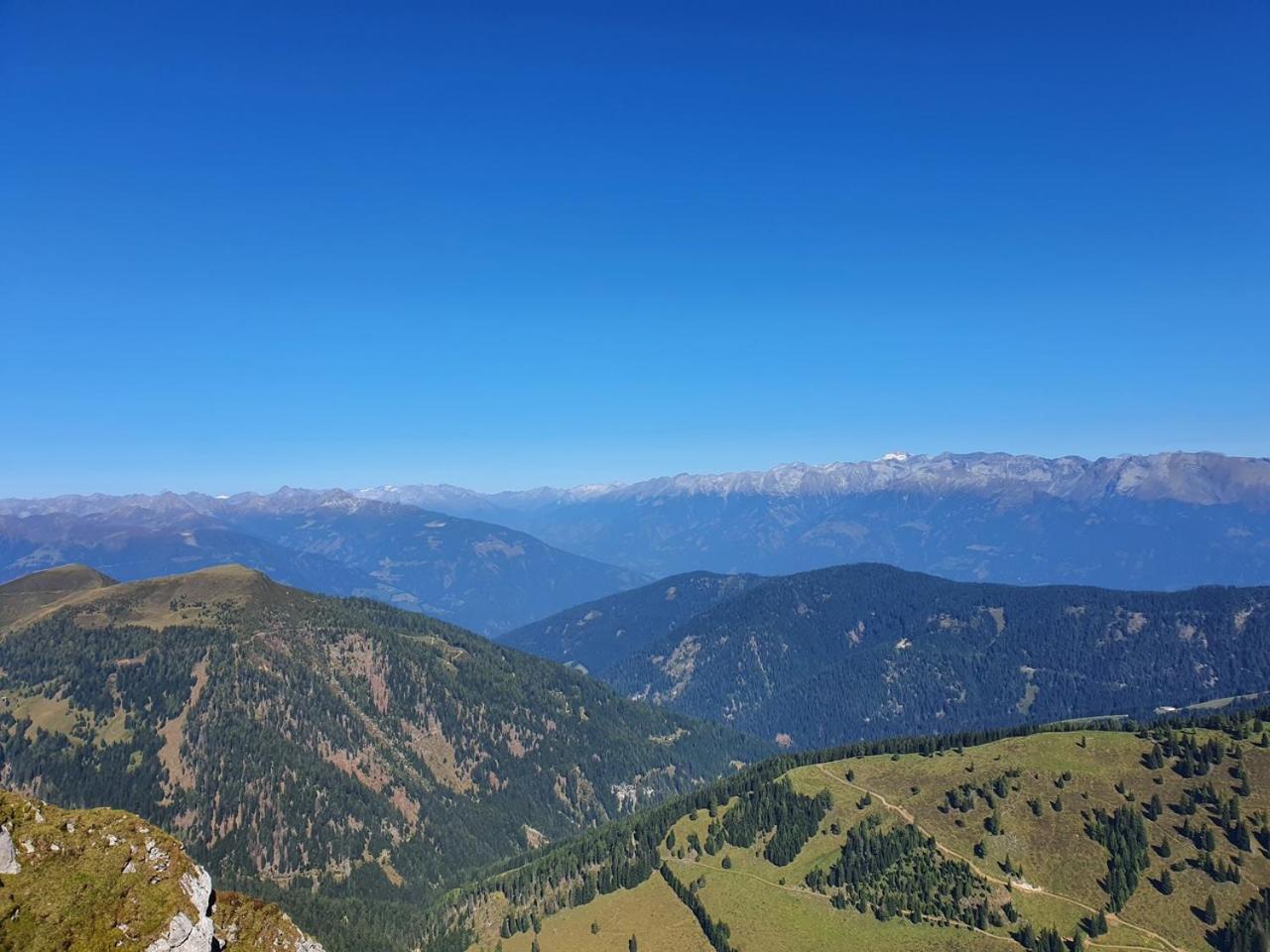 Haus Kraller-Urlaub Mit Seeblick Millstatt Buitenkant foto