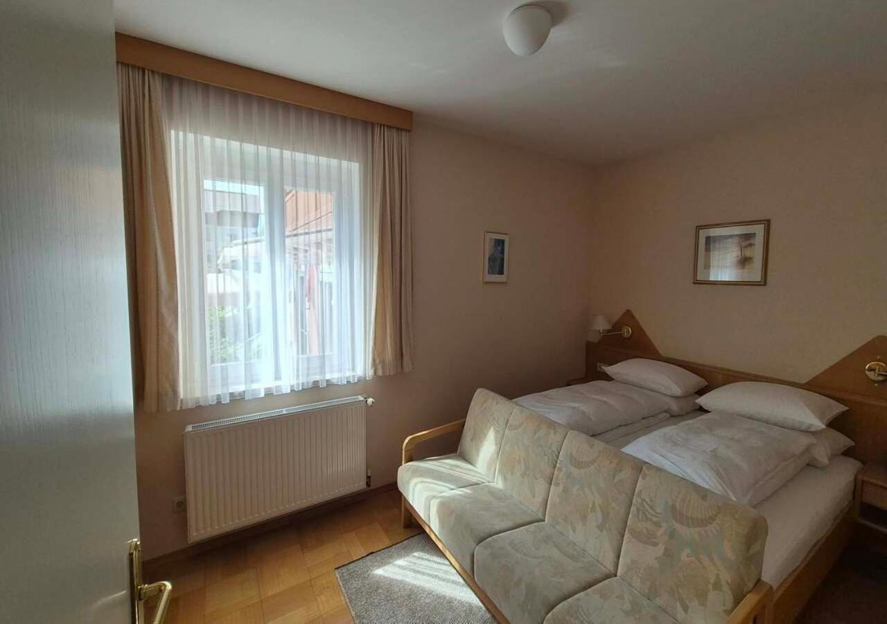 Haus Kraller-Urlaub Mit Seeblick Millstatt Buitenkant foto